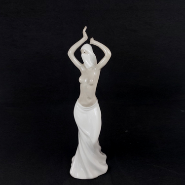 Possibly Antique Dancing Lady Figurine Porcelain Dancer Elegant Rare Vintage 11