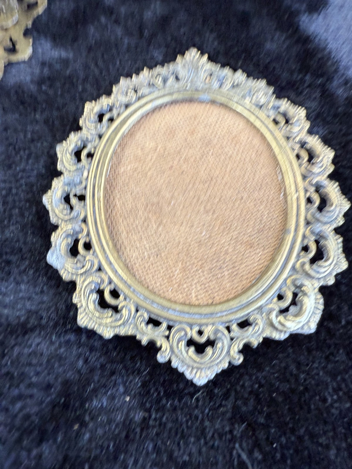 Italian Vintage/Antique Brass Oval Frames with Fabric Prints - Set of 3 Italy16