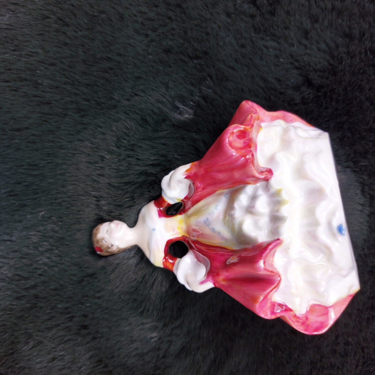 Royal Boxed Doulton ladies “Southern Belle” victorian lady figurine porcelain 11
