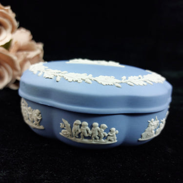 Wedgwood Blue Jasperware Trinket Box – Vintage   Classical Design  England1