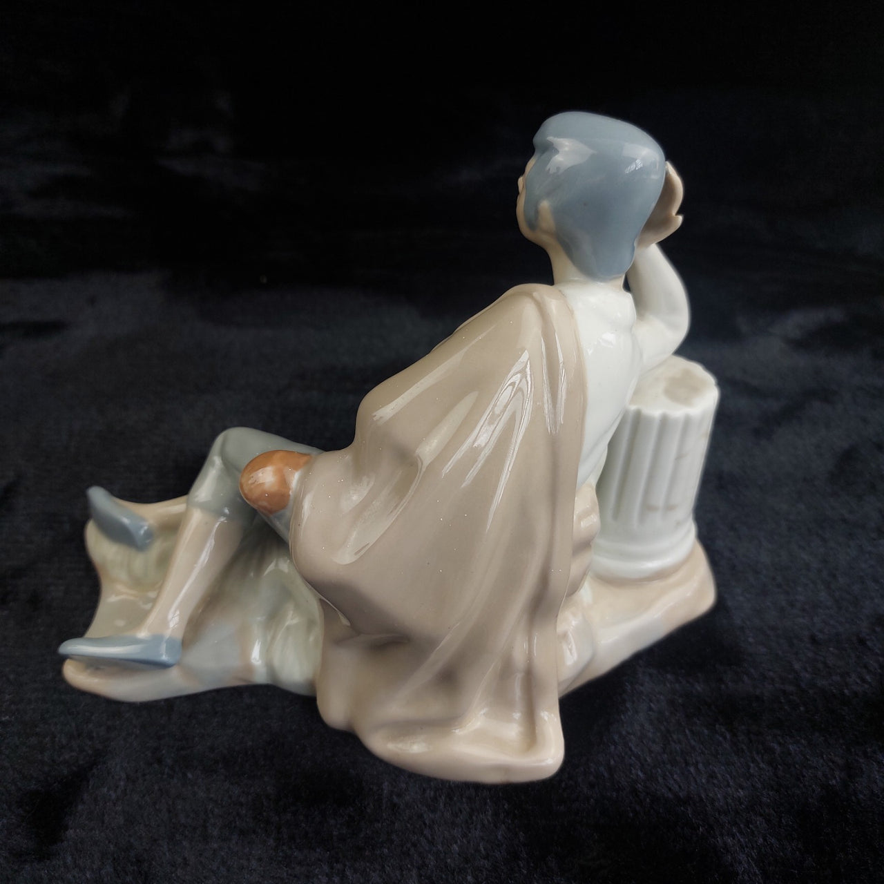 Casades Spain Porcelain Figurine Reclining Man in Classical Robe Signed Spanish6