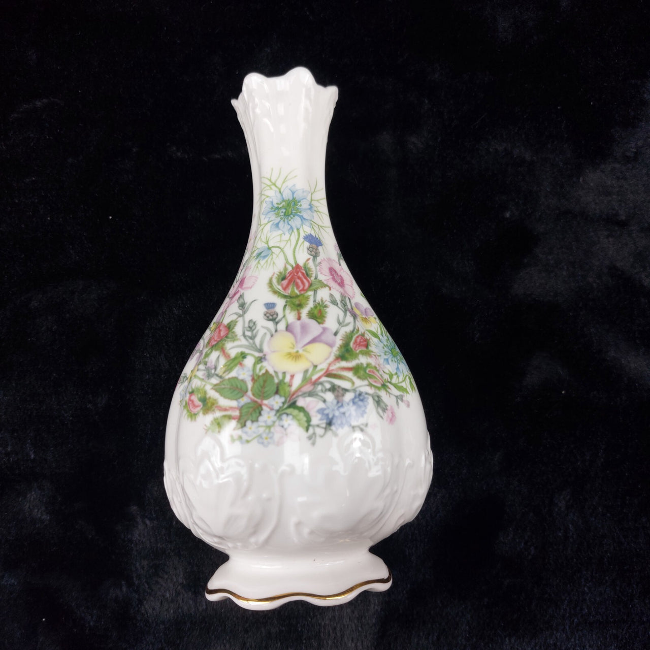Aynsley Vintage "Wild Tudor" Fine Bone China Set - Clock, Vase & Ginger Jar Box16