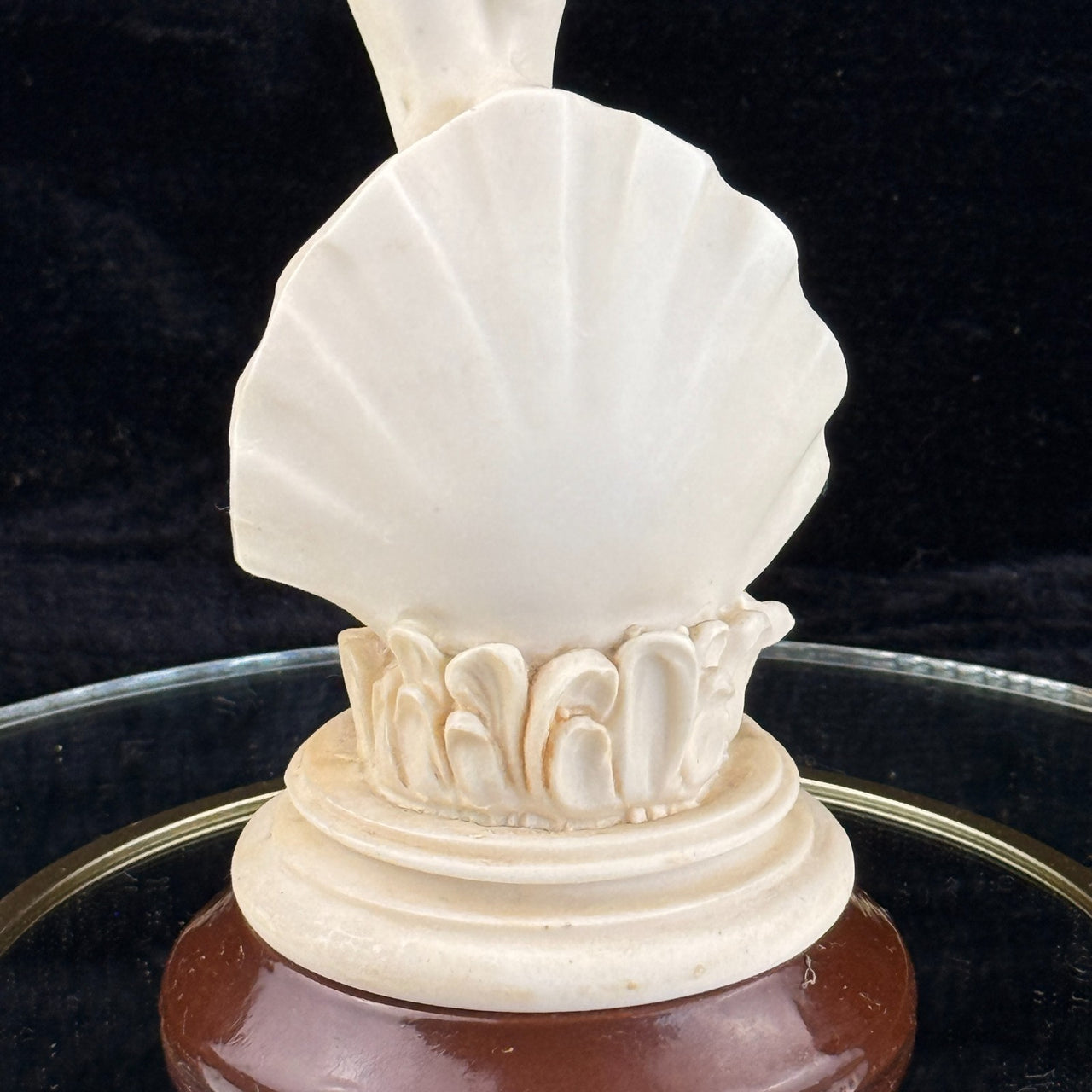 Birth of Venus Figurine gift 10.5" Resin w Shell Base Classical Nude Aphrodite.12