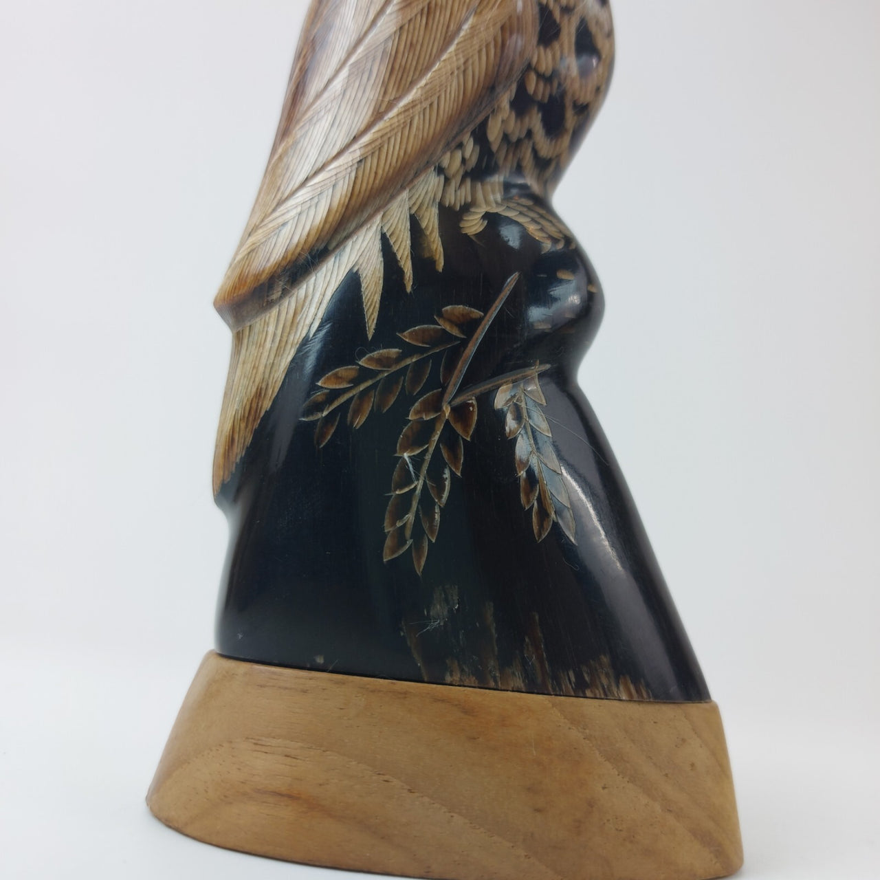 Hand Carved Buffalo Horn Eagle 6" Figurine Wooden Base Wildlife Vintage Art gift10