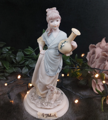 Rare Stunning A Belcari Capodimonte Italian Porcelain Signed0