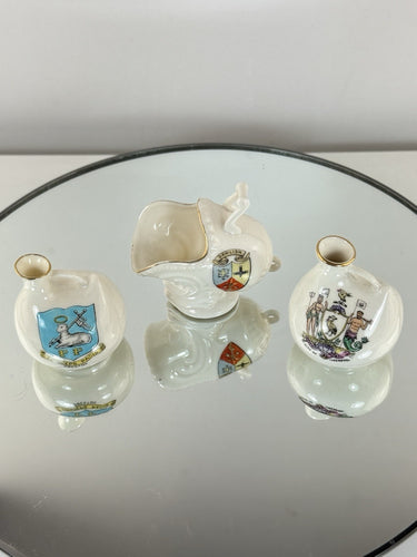 Tuscan & Gemma Chine Crested Ware Trio Mini Vases Jugs Collectible antique Decor1