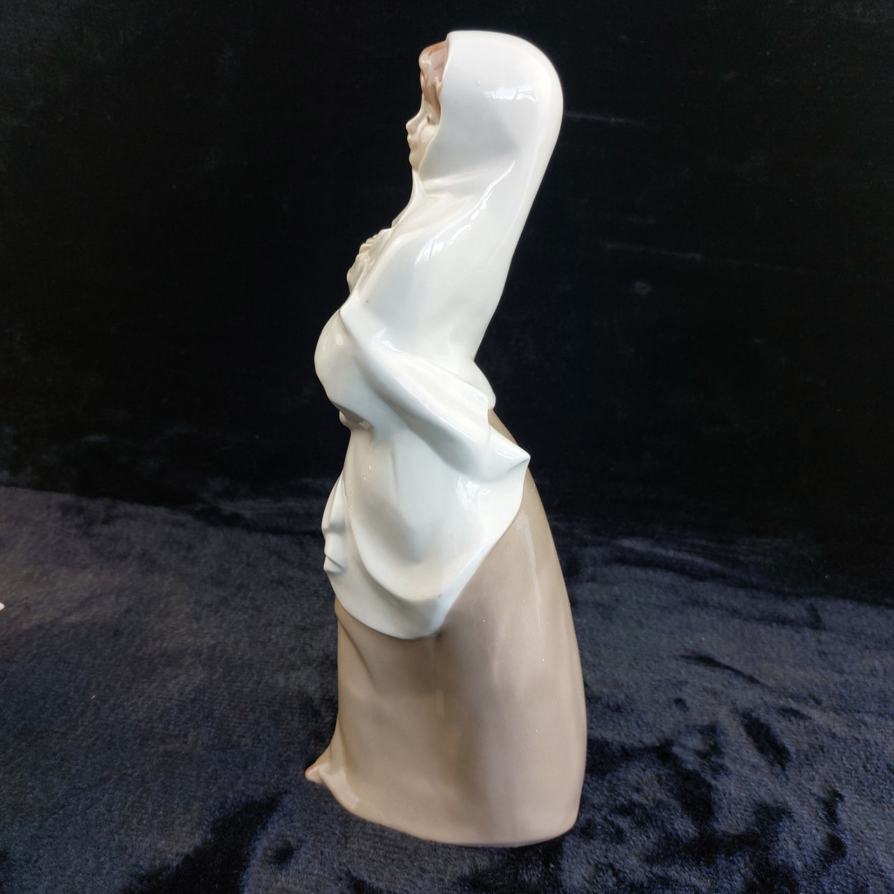 Mirmasu Diana large beautiful Figurine 30cm Tall Porcelain Valencia Spain decor4