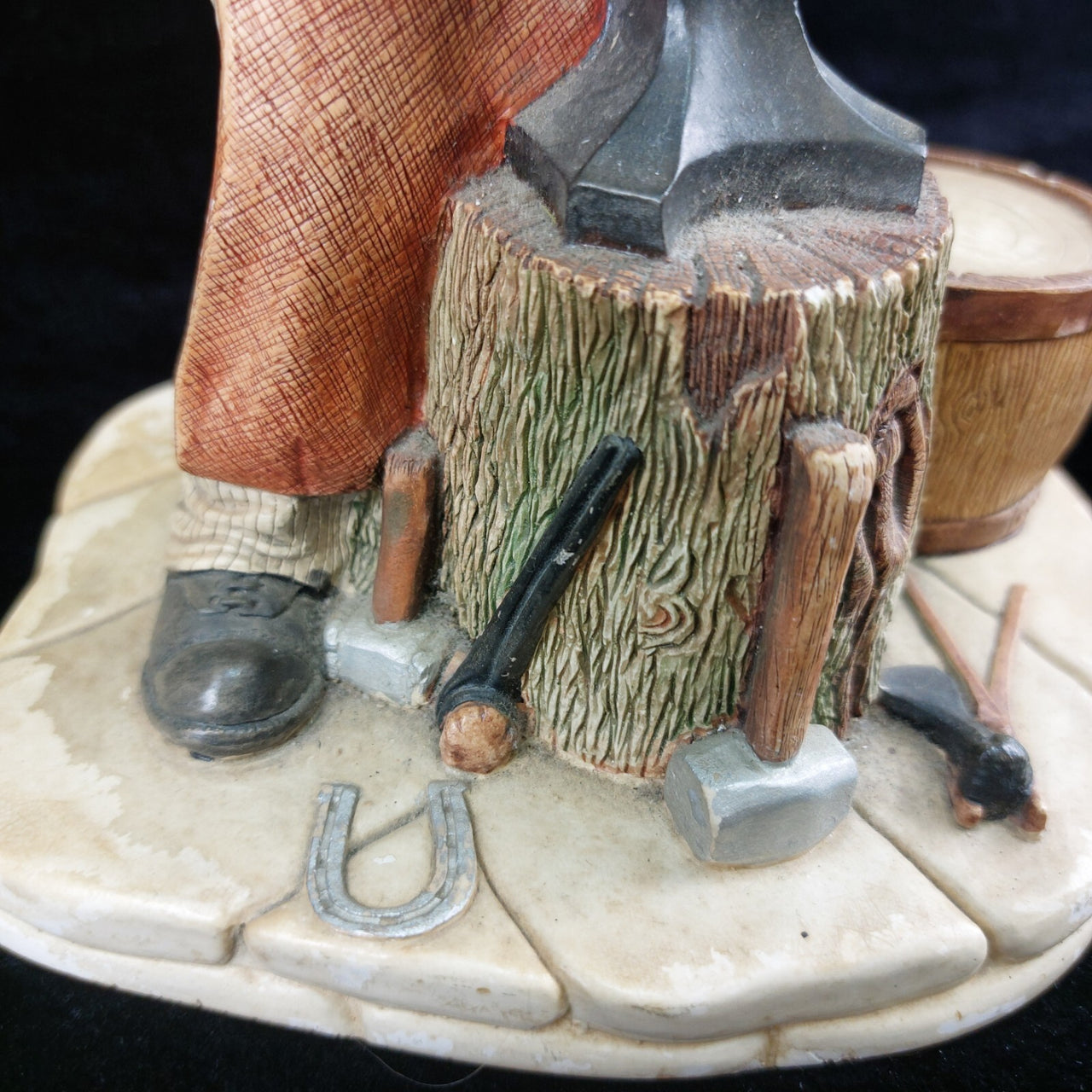 Naturecraft Blacksmith Figurine 1973 Hand Painted Stonecraft Collectible 8" Tall3