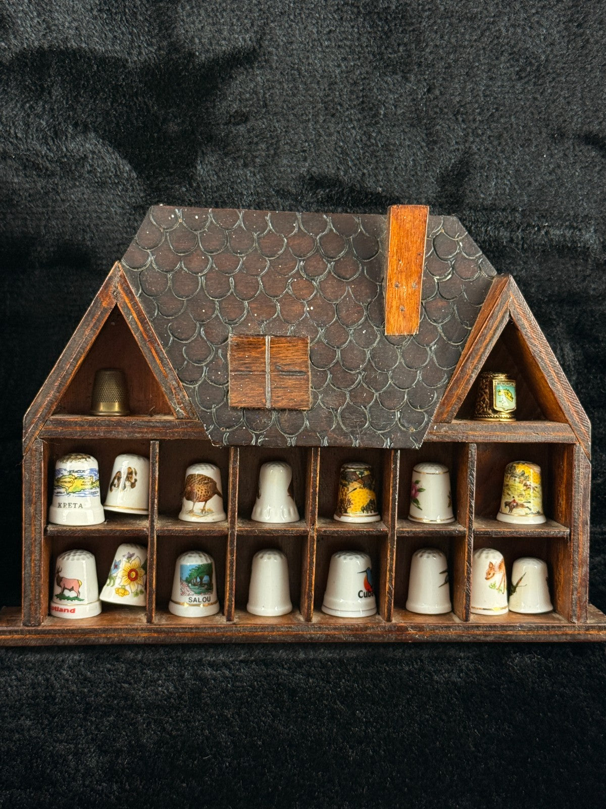 Vintage Thimble Porcelain Collection x40 with 2 Wooden Display Racks Travel Souv10