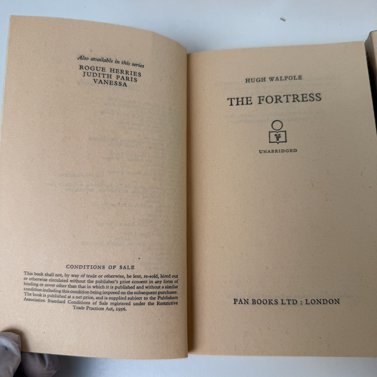 Hugh Herries Walpole Chronicle Pan Books Box Set – Vintage 1970s Unabridged7