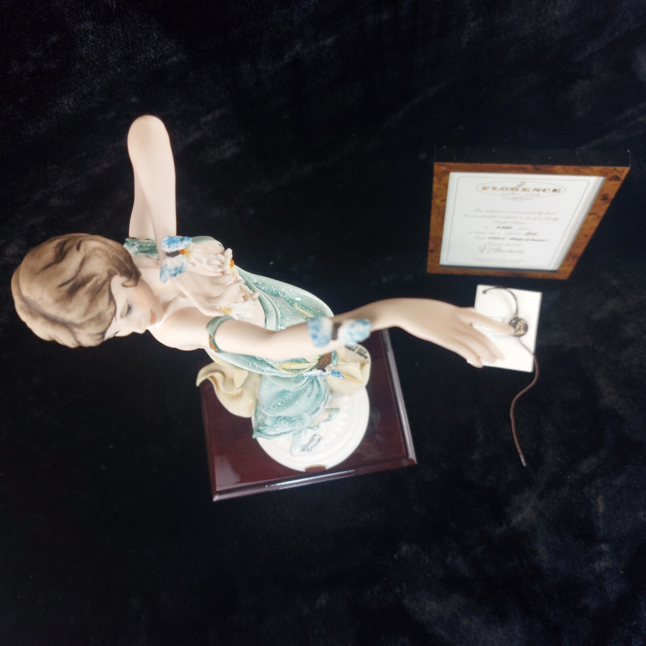 Florence Armani lady figurine Wings of Beauty Box & COA Limited Edition lux deco20