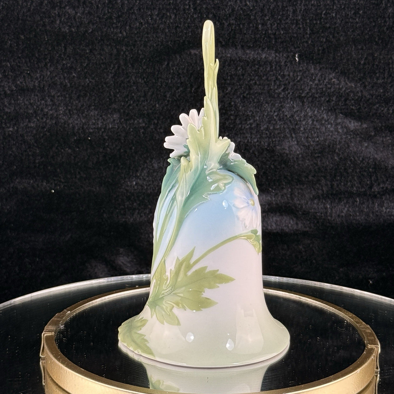 Franz Porcelain Ladybug Bell by Jen Woo Excellent Condition3