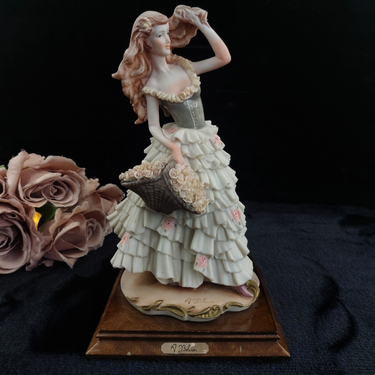 A. Belcari Girl Figurine Good  Roses Basket 1989 Dear Sculpture Italy 10”0