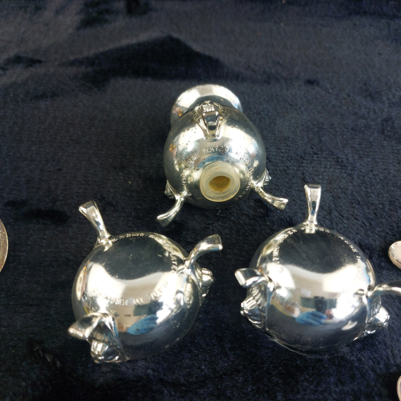 England Silver Plated Condiment Set 4.5" Lion Mask Legs Salt Mustard Pepper5