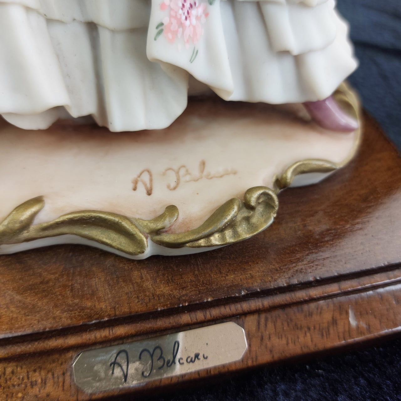 A. Lady Belcari Figurine Roses Basket 1989 Dear Sculpture Italy 10” ARMANI 6