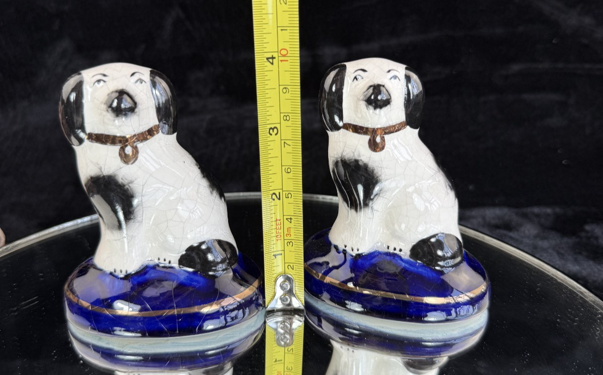 Staffordshire Kent Ware Black-White Dog Pair Ceramic Ornament Decor2