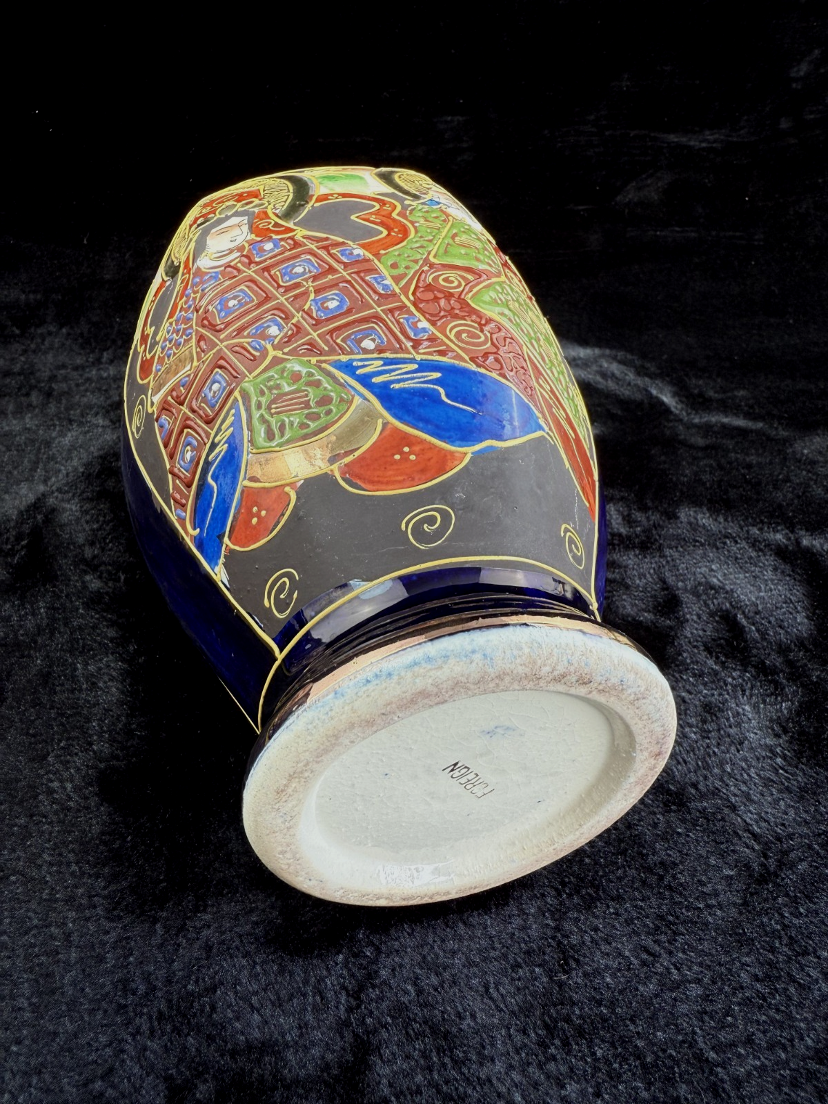 Oriental Hand-Painted navy blue Vase - 'Foreign' Mark Antique Porcelain Satsuma.12
