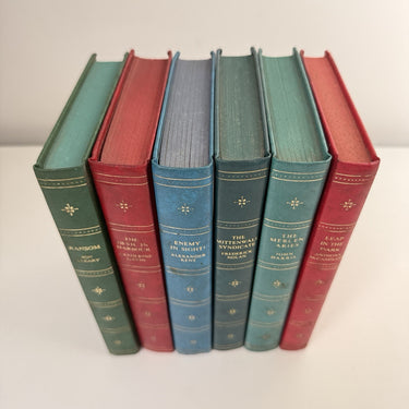 Companion Book Club 6 Hardbacks 1970s–80s Thriller Historical Set Decor Bookshef1
