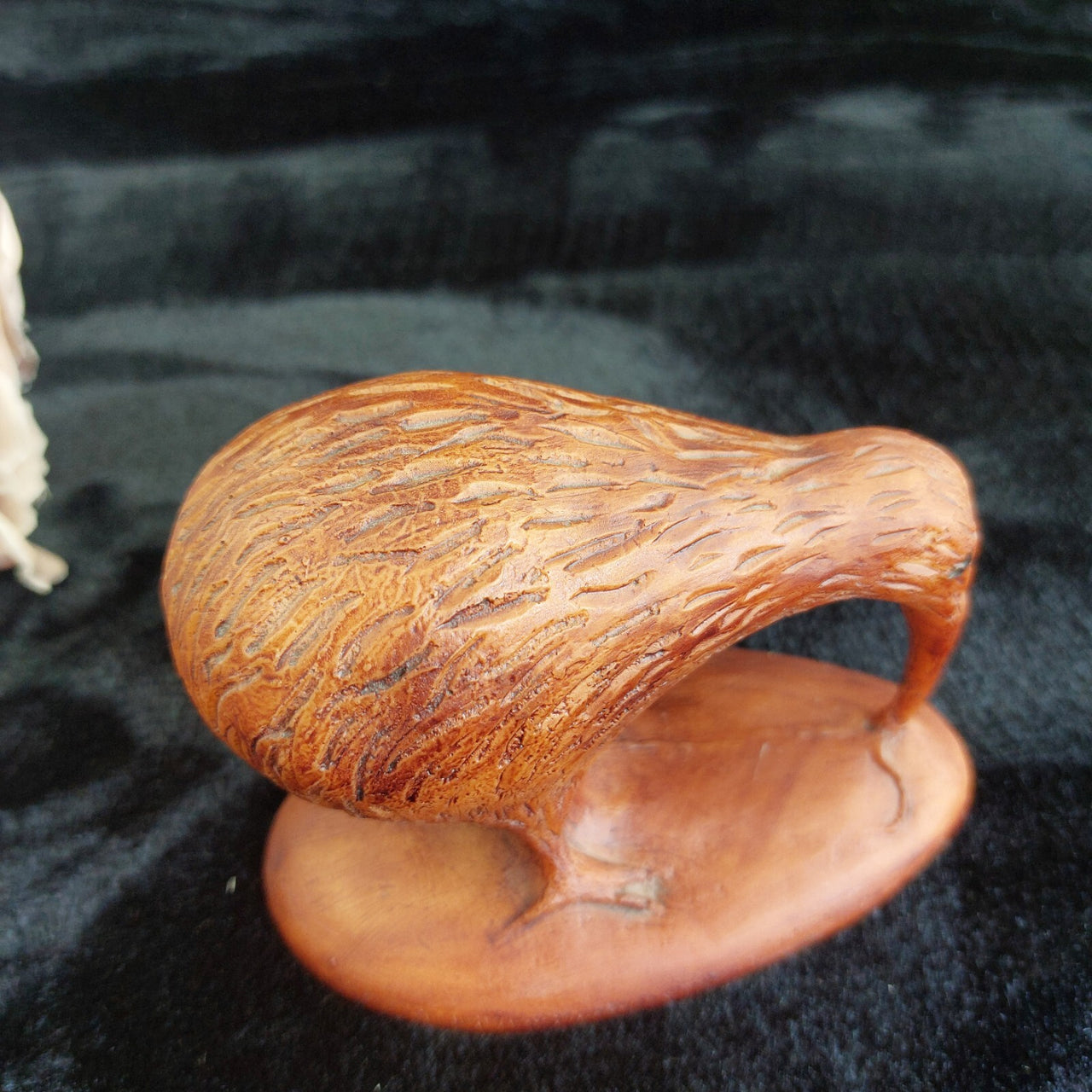 Figurine Sculpture Handmade New Zealand Kiwi Bird Wooden Carving decor bird 6