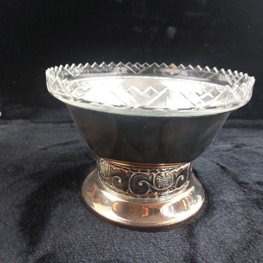 Silverplate Pedestal Bowl Cut Worn 8