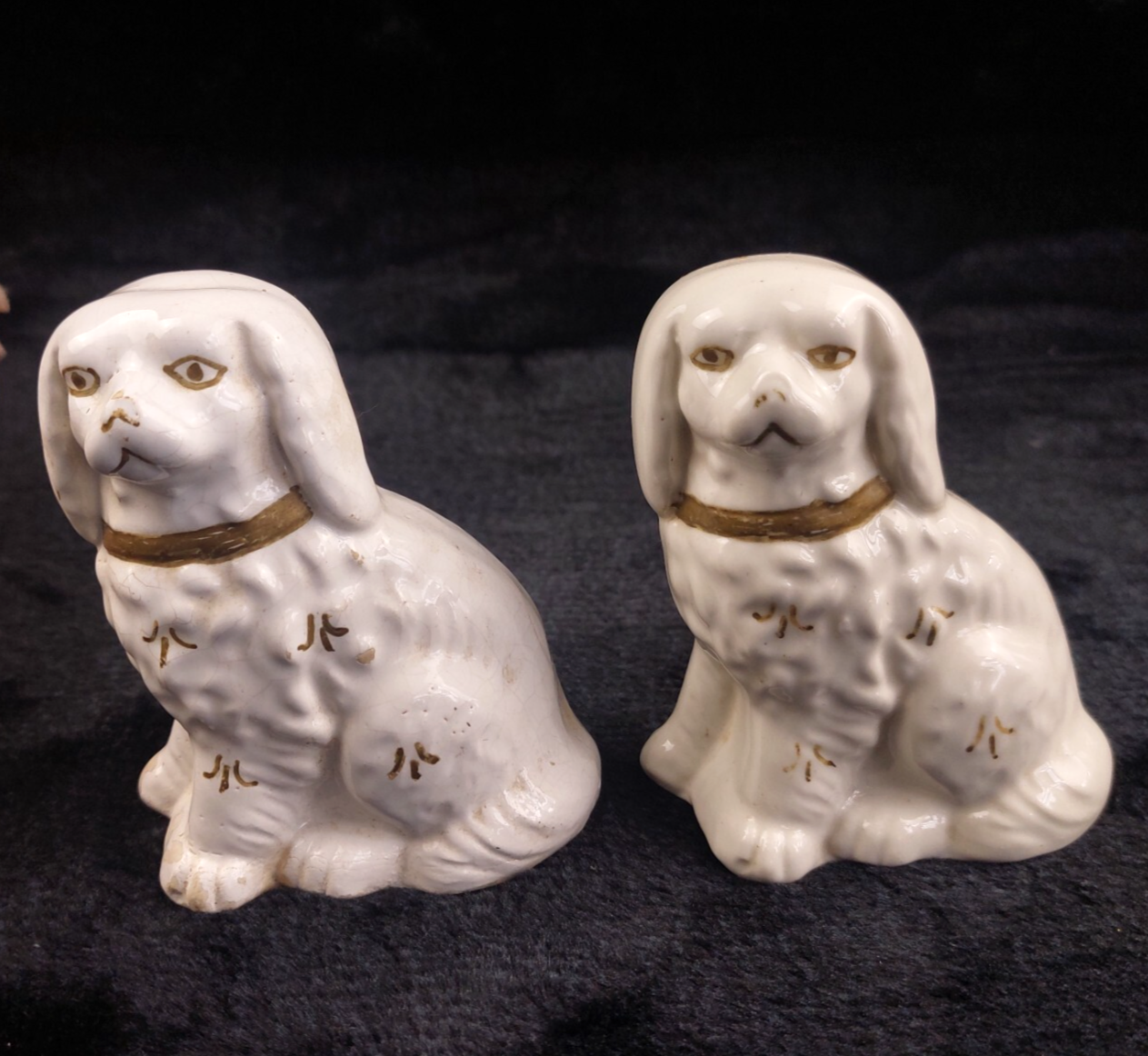 Antique Staffordshire Dog Style Figure pair White Accents Gold bookshelf decor0