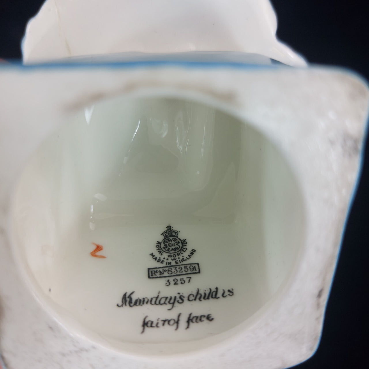 Royal Monday’s Worcester Child Figurine – Acceptable, slightly crack Porcelain7
