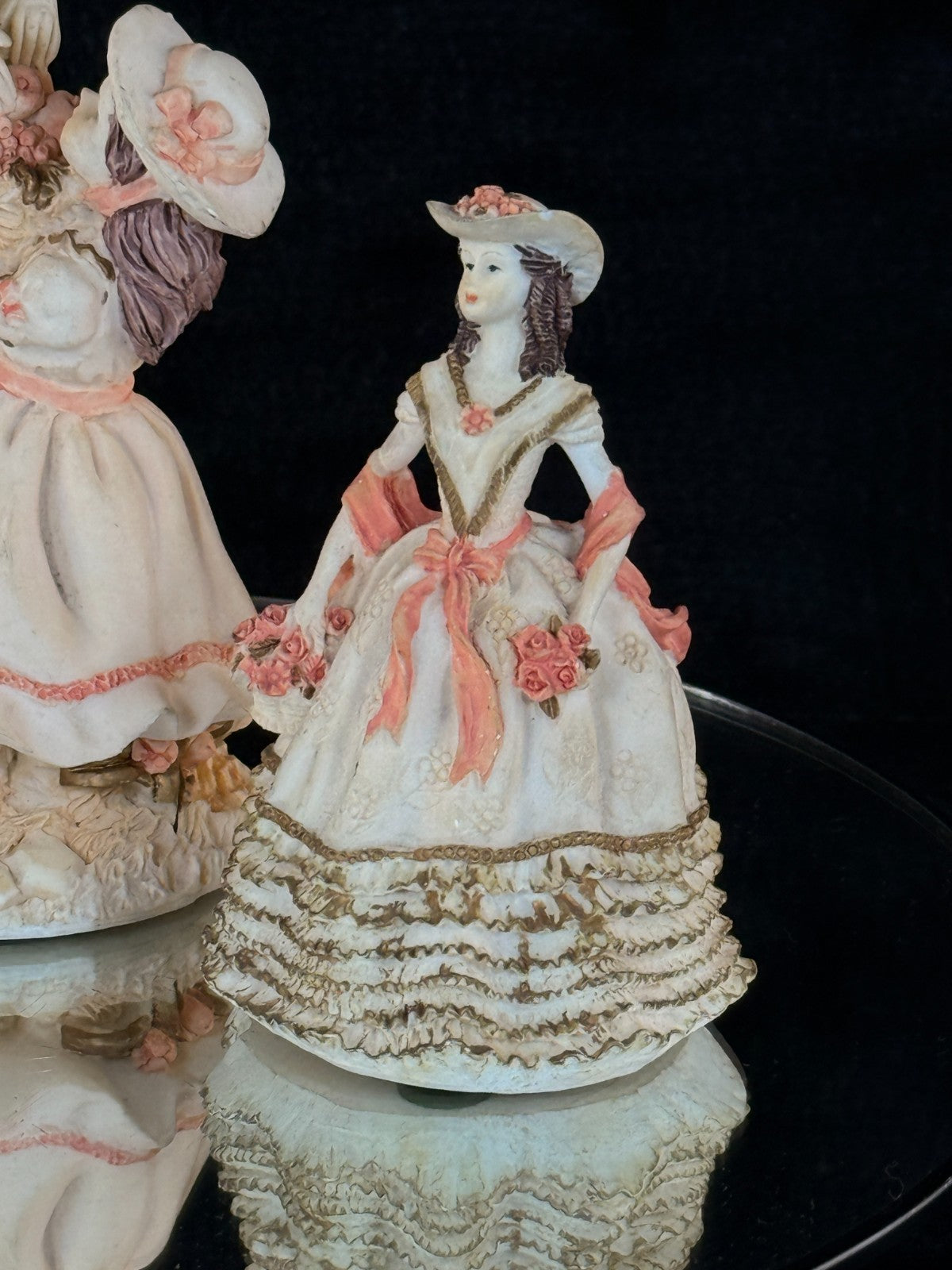 Vintage Sudehl Figurine Set of 3 Victorian Lady & Daughters Hand Painted Statues16