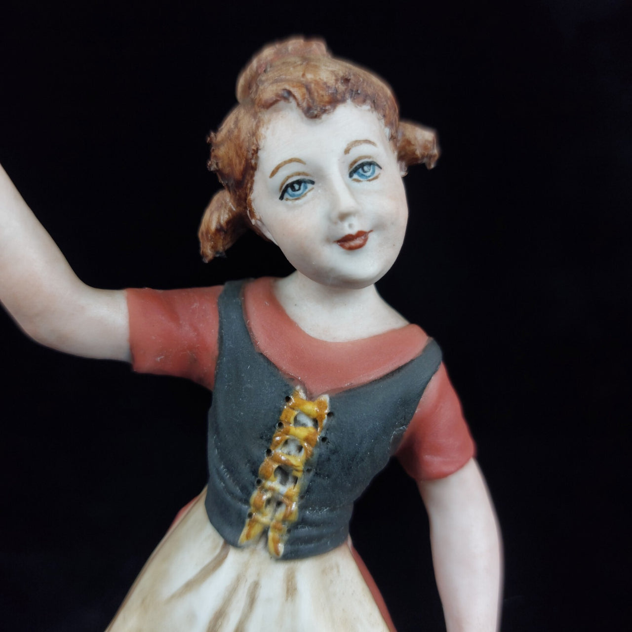 Capodimonte Lady Figurine Mint Vintage  Made In Italy12