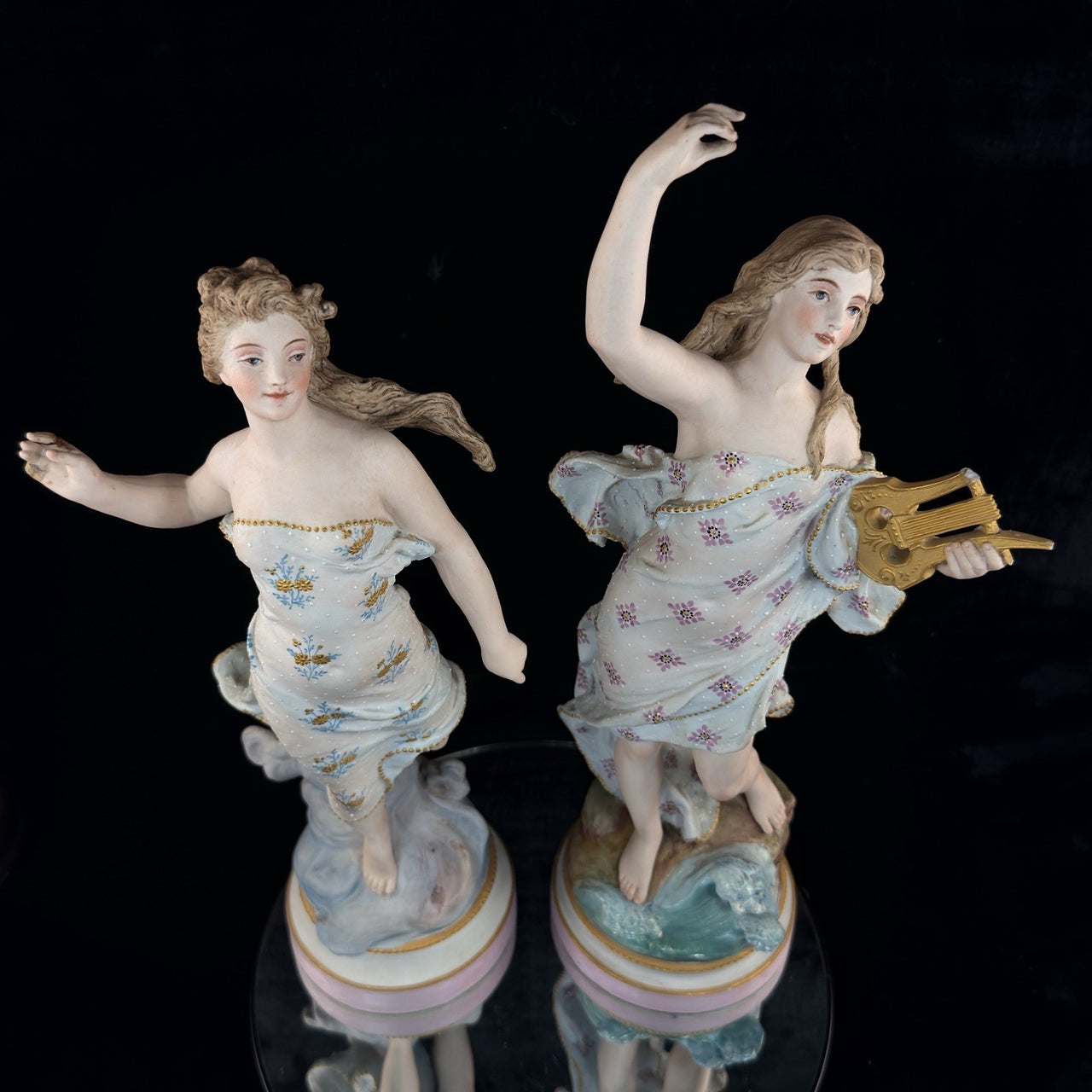 Augarten Vienna Porcelain Ladies Musician Figurines Lyre Pair Austria Antique se16