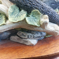 Thumbnail for Border Fine Arts 752/3000 River View Family Otter R.T. Roberts B0195 LE Figurine5