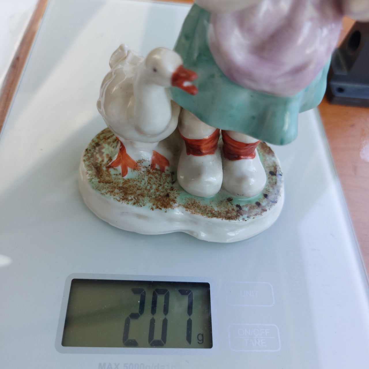 AK Kaiser Figurine Germany Porcelain Girl with Goose 16cm Hand Painted Small dec12