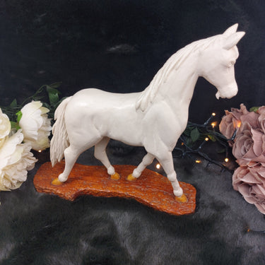 Hand Carved Wooden Horse Figurine – Nose Damage Rustic Decor0