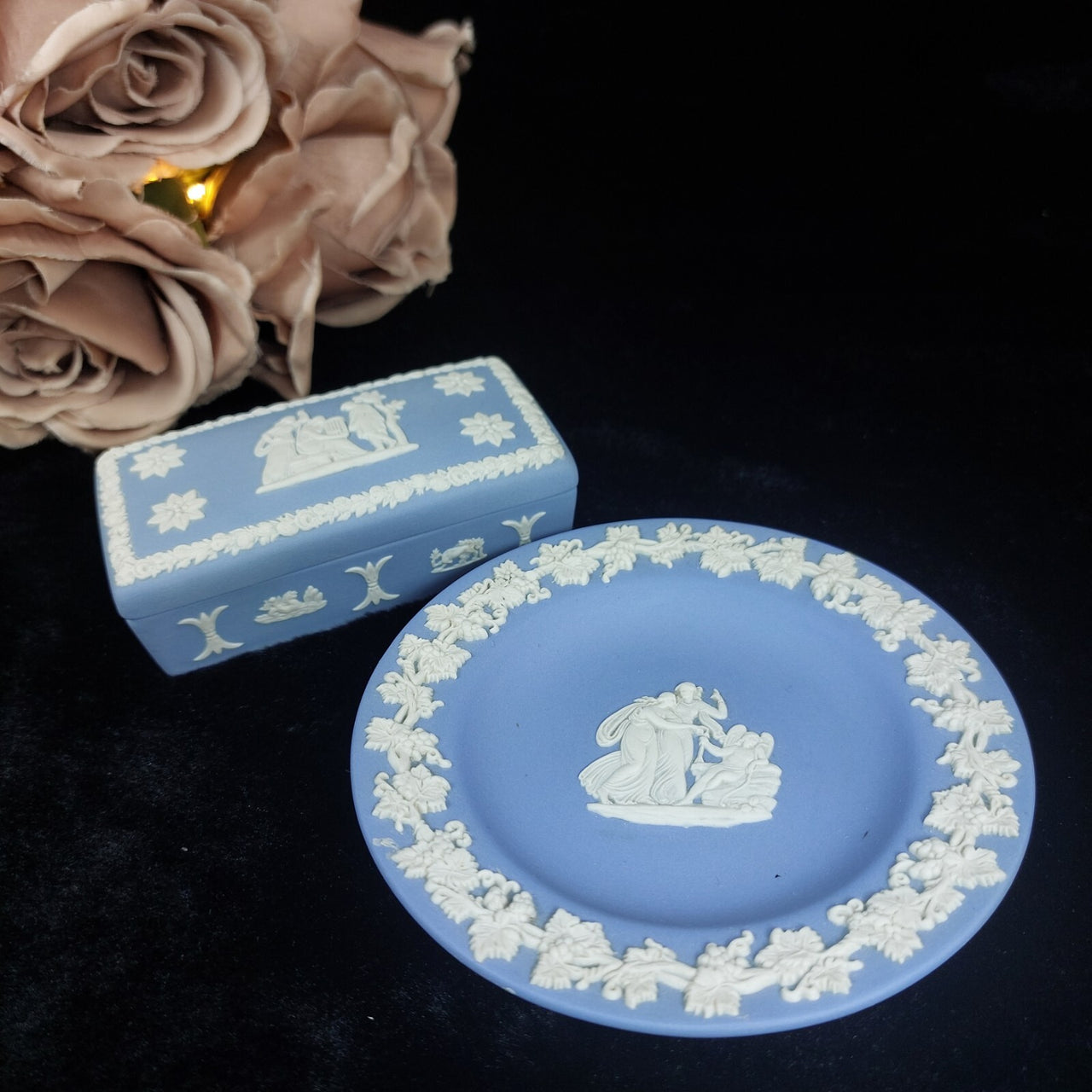 Wedgwood Blue Jasperware - Trinket Box & Plate Set Rectangular Pottery/ Ceramic4