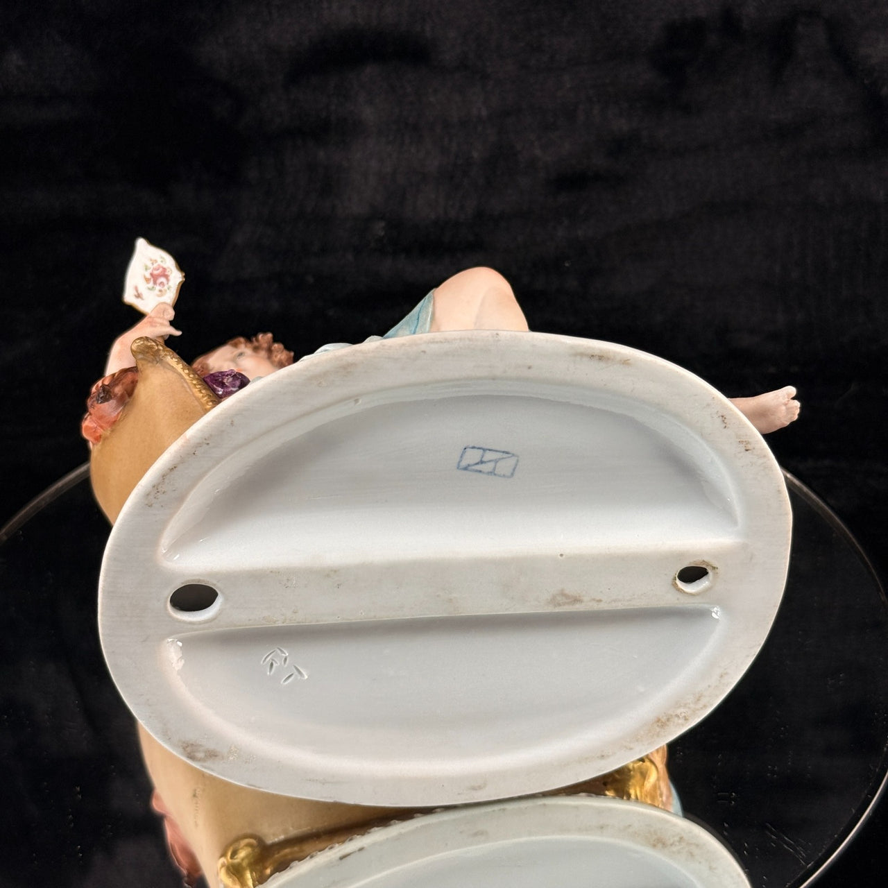 Tyche Bauer Figurine Lady on Couch Painted Hand Porcelain 8" Signed capodimonte21
