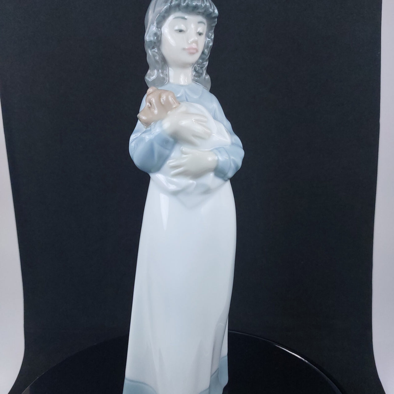 NAO Handmade Beautiful Porcelain Young ladyl with Puppy Figurine - 8.9" - 1990.11