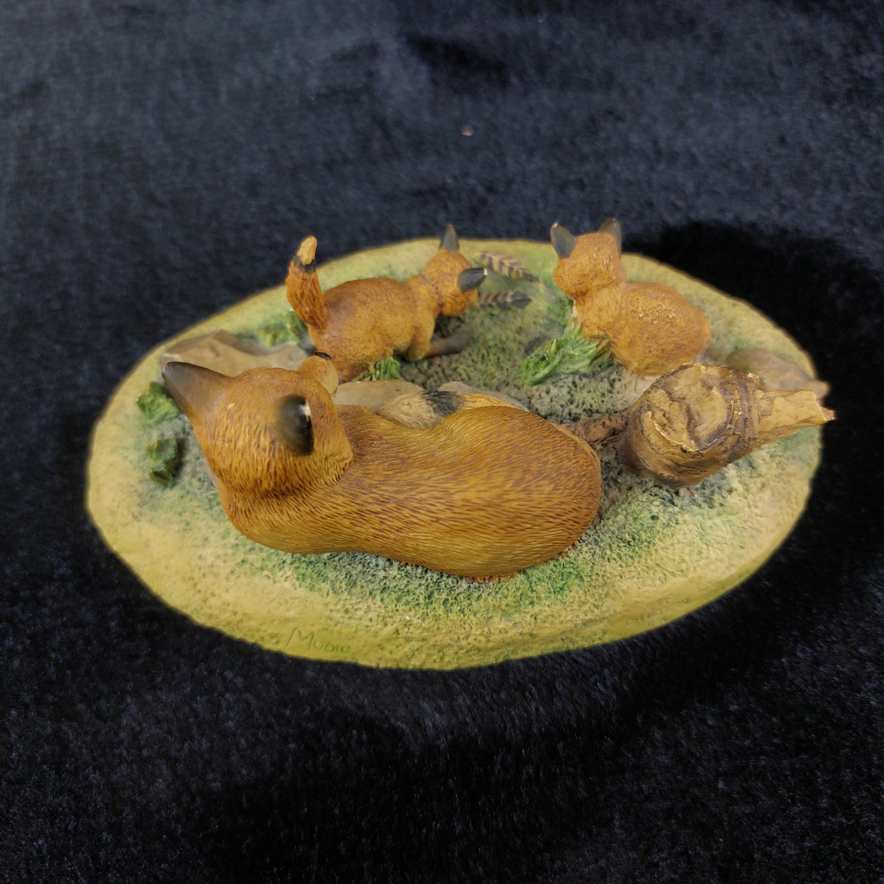 Border Arts Fine Fox Family Figurine Chiltern Collection Nature WWF Scene Resin11