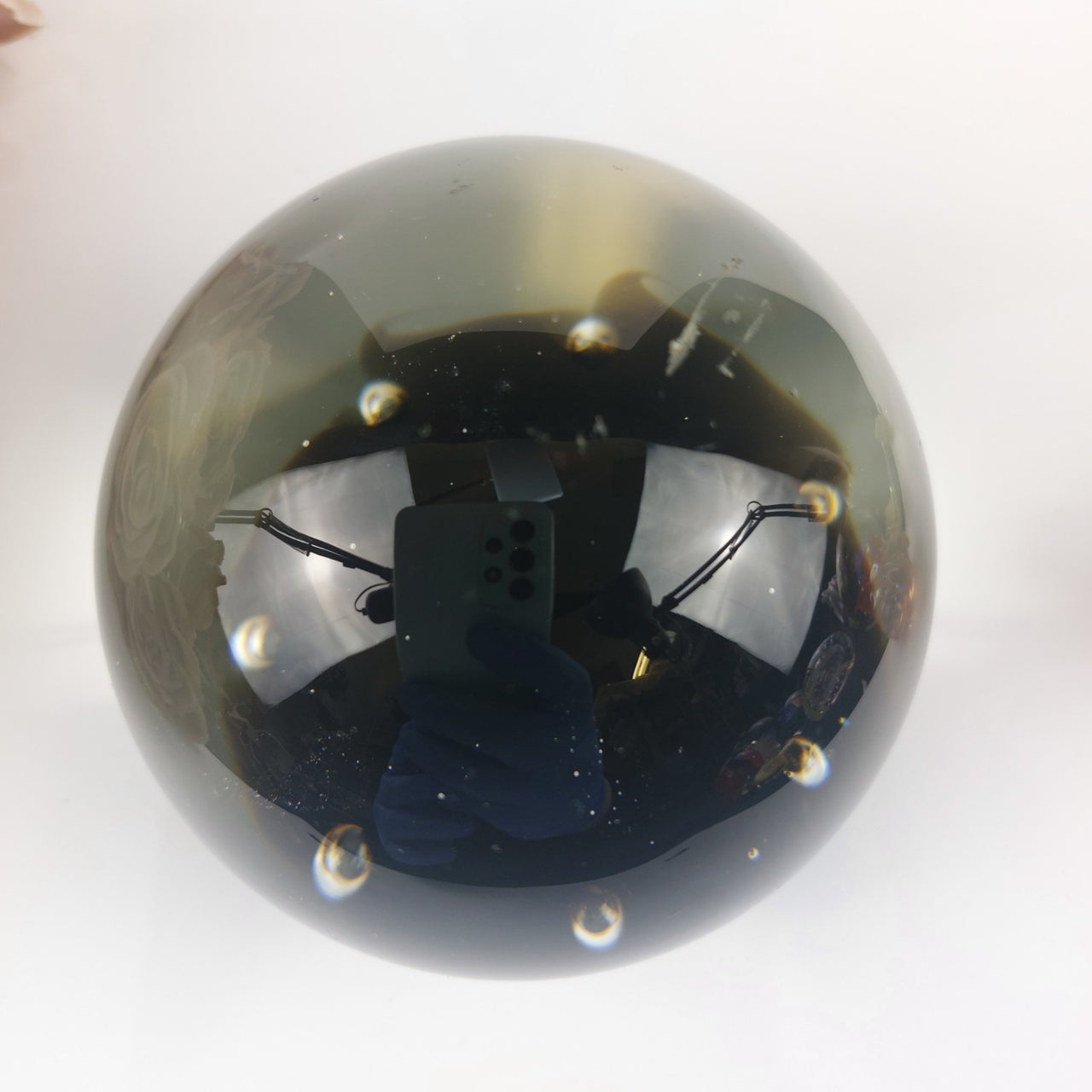 CIIIG Art Glass Paperweight Clear & Black with Bubbles United Kingdom Decor1