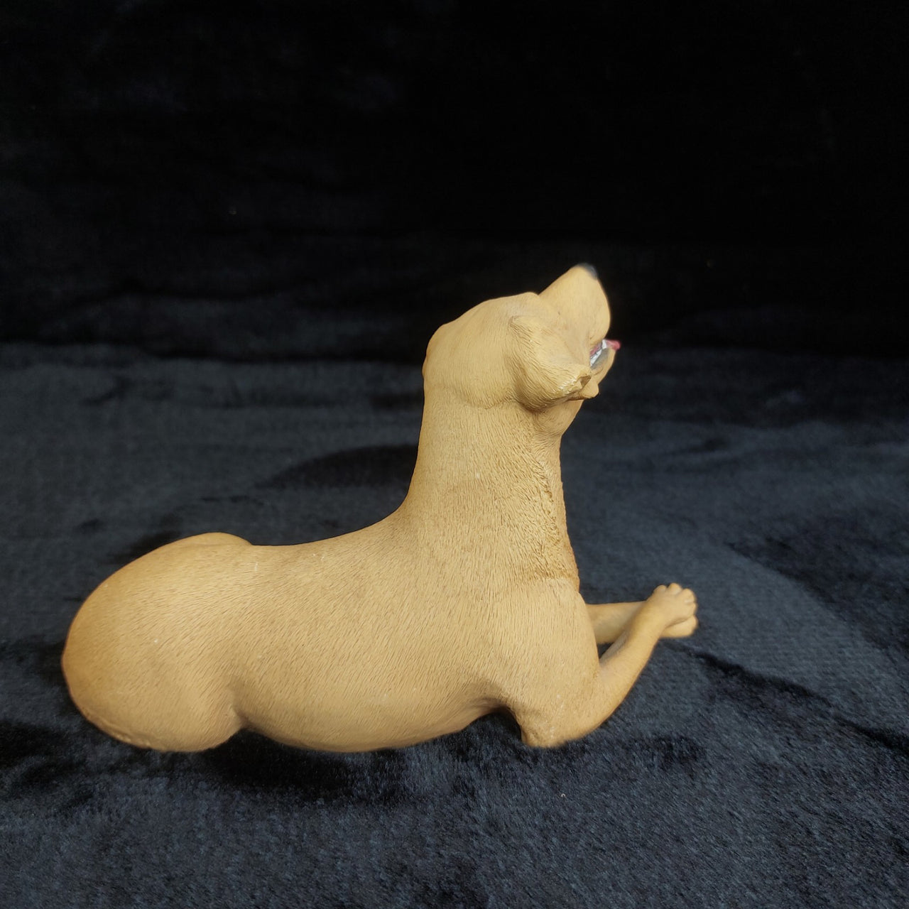 Dogs Yellow Galore Labrador Figurine Handcrafted UK Pottery Ornament decor.4