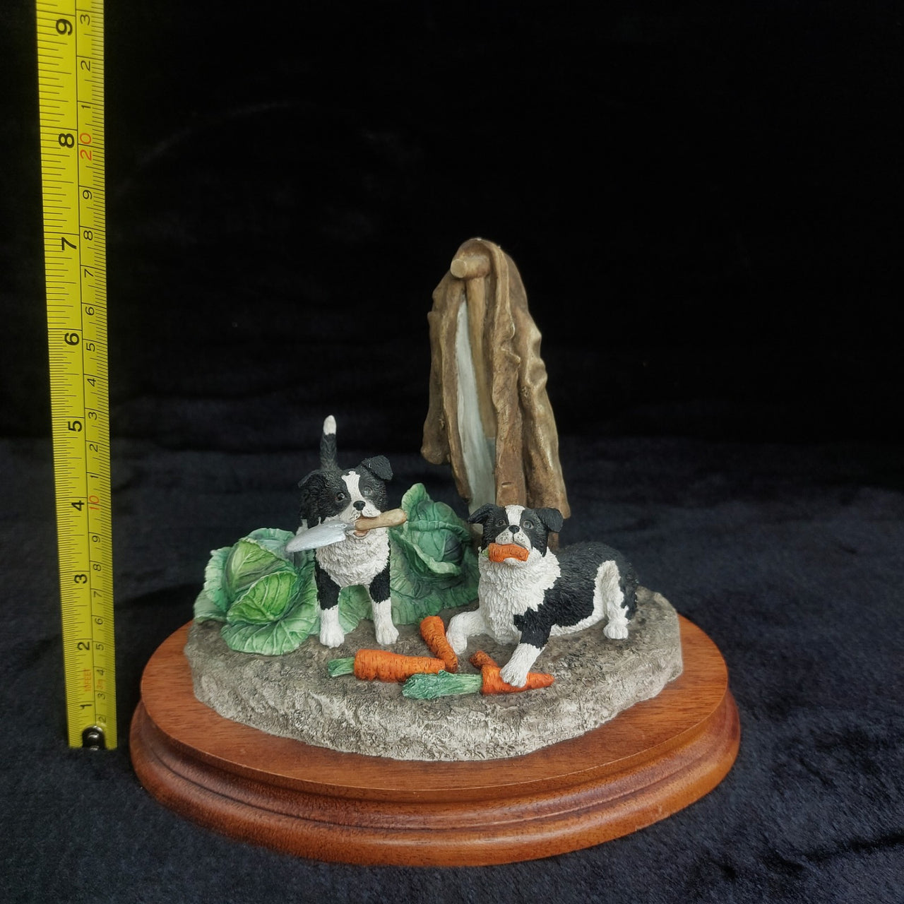 Fine Border Arts "Helping Out" Collie Figurine - B0202 - Anne Wall 1997 Resin1