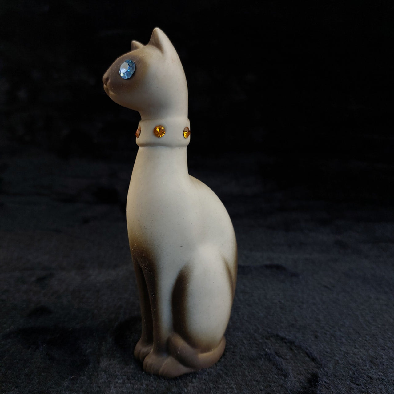 California Vintage USA Siamese Cat Figurines Pair – One Repaired - 6.75" Display9