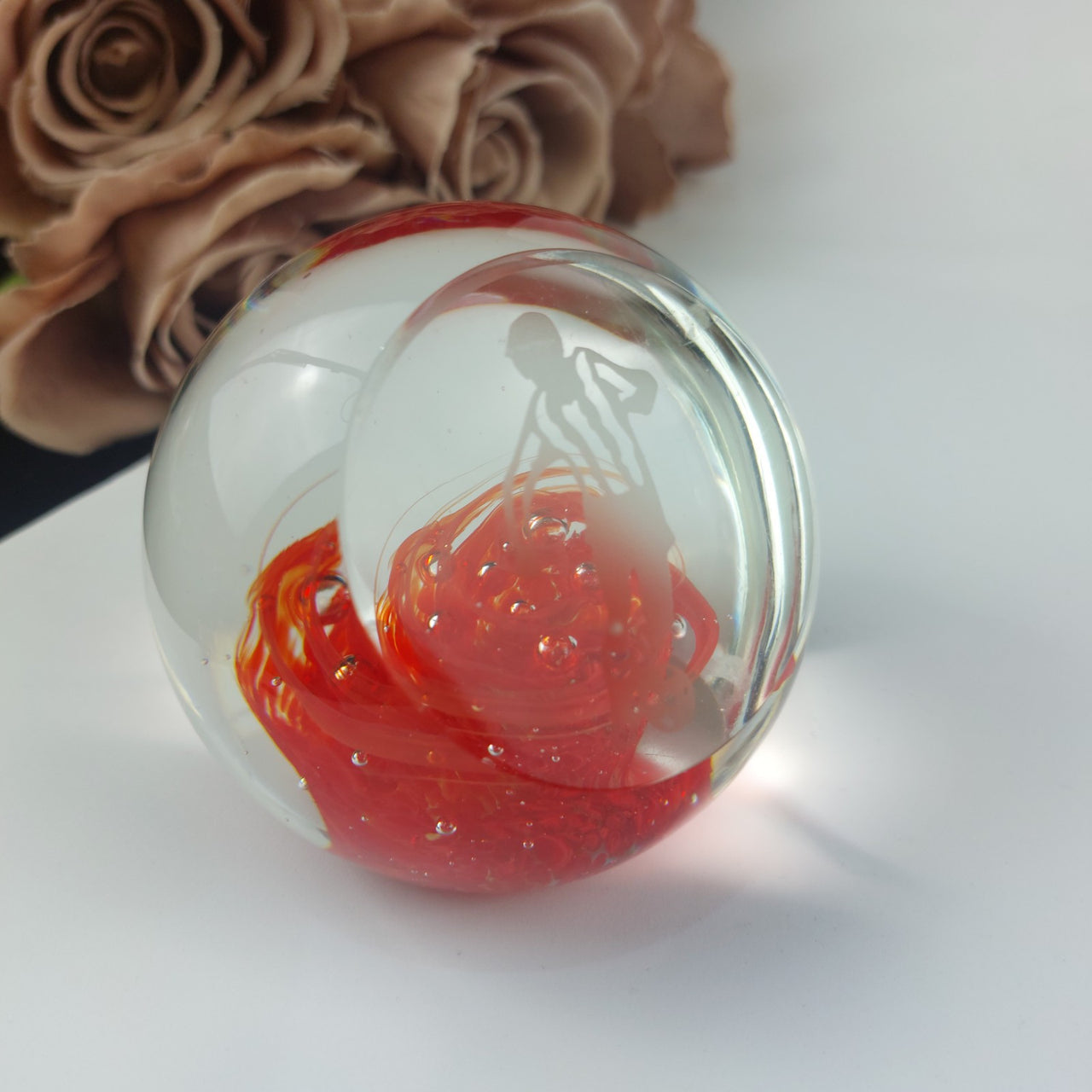 Murano Style Glass Paperweight Vintage -Footballer Etched Swirl Art Italy 5