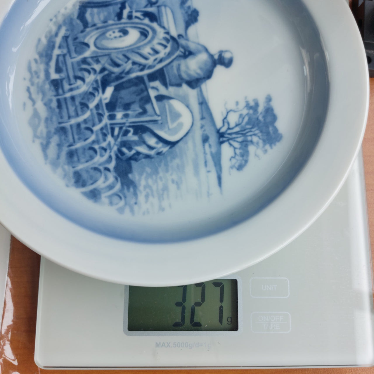 Royal Copenhagen Blue Plate  19cm Farmer Tractor Scene 299010 Denmark 52289