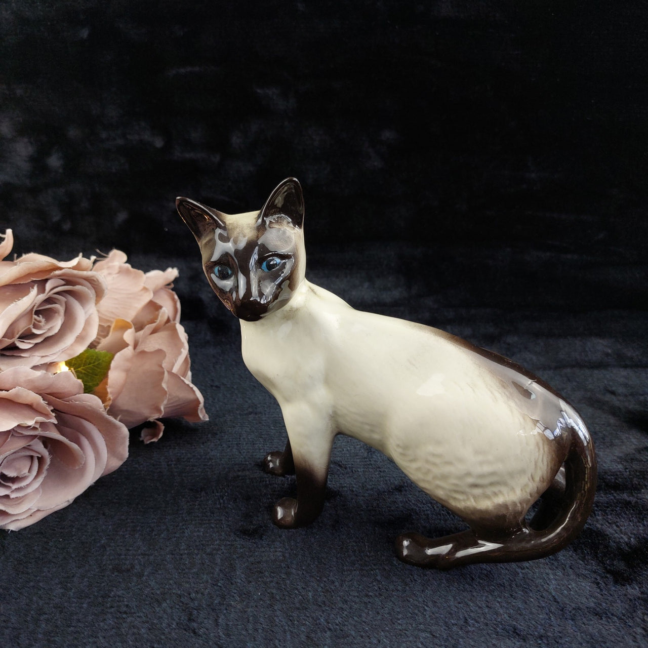 Beswick Siamese Cat Figurine Gloss Finish Pose Standing Long England 6.5"1