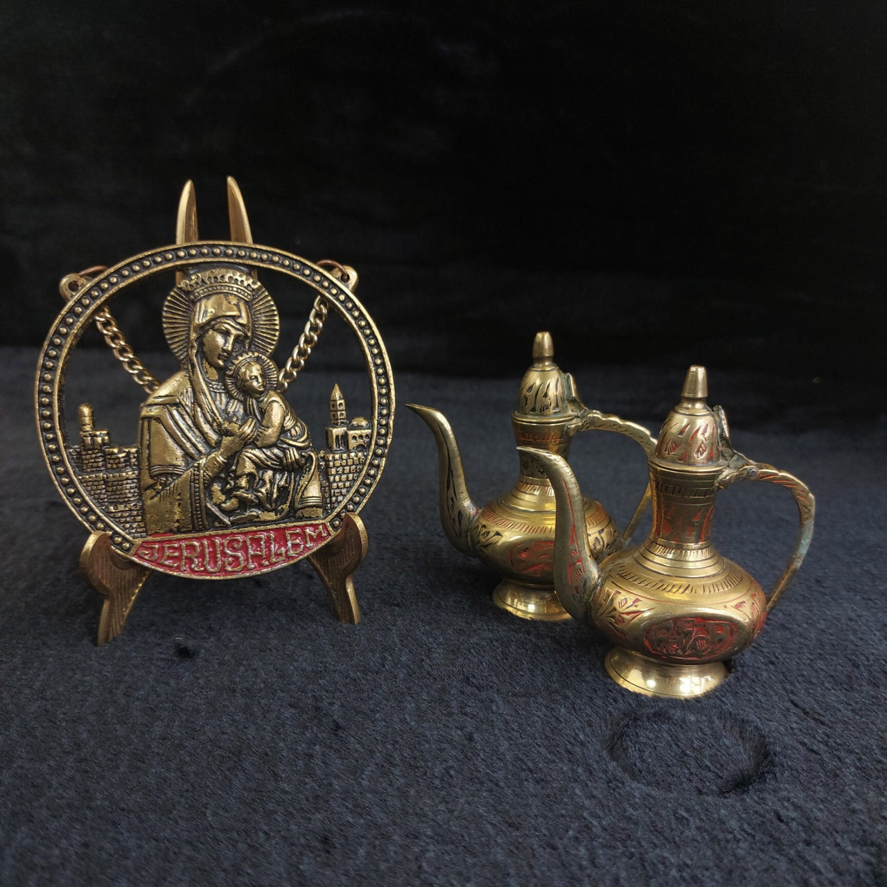Brass Religious Jerusalem Plaque & Pic Holder & 2×Pitcher Collectable decor gold3