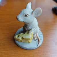 Thumbnail for Border Fine Arts First Friends FF5 – 1989 Mouse with Cheese Figurine gift12