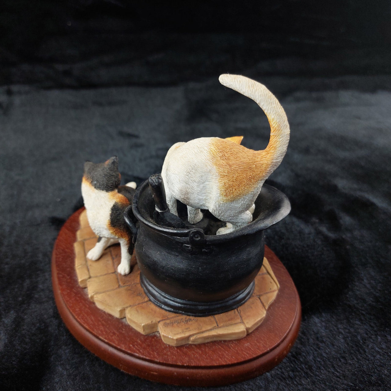 Border Fine Arts A20872 Sweep & Sooty Figurine Cats Scene James Herriot 20094