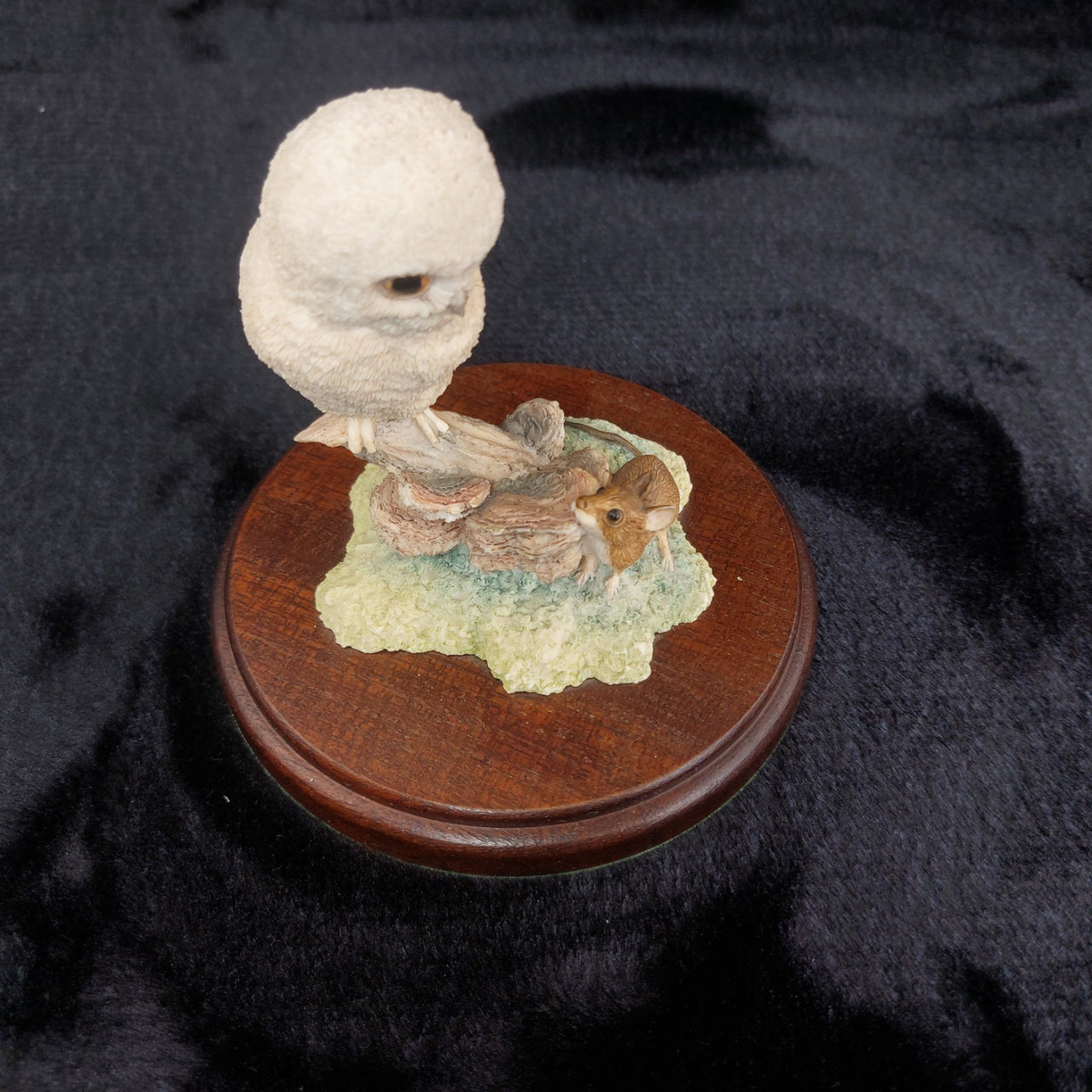 Fine Border Arts "Barn Owl with Mouse" Figurine Ayres Wildlife 1983 collectable9