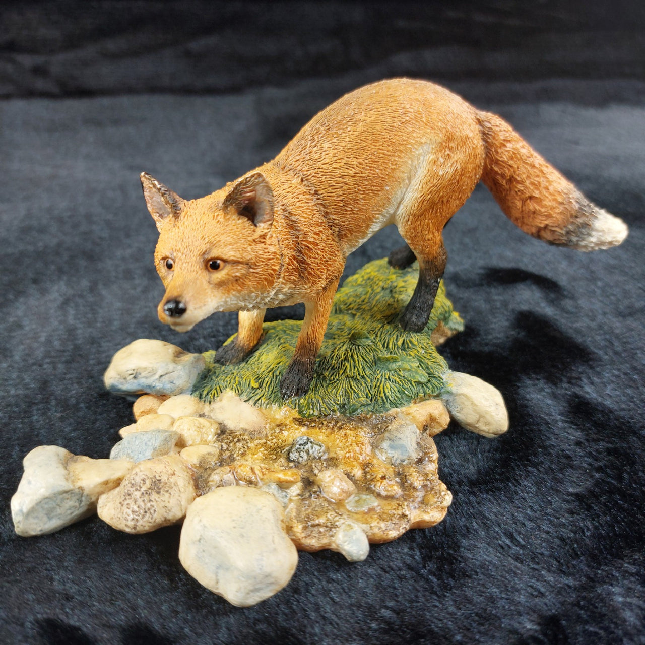 Sherratt & Simpson Fox Figurine  2005 – Handcrafted Fox by Stream9