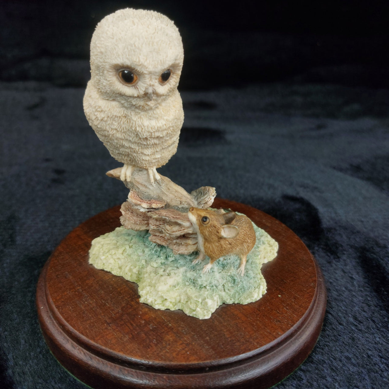 Fine Border Arts "Barn Owl with Mouse" Figurine Ayres Wildlife 1983 collectable2