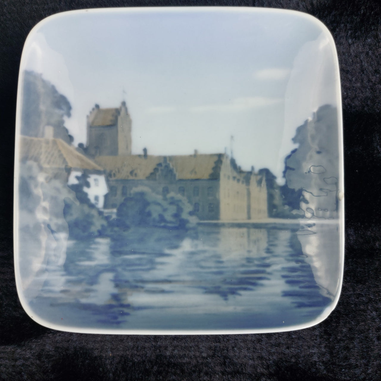 2×Royal Copenhagen Ashtray Dish Domkirken Hald Slelv Danish Landmark Porcelain10